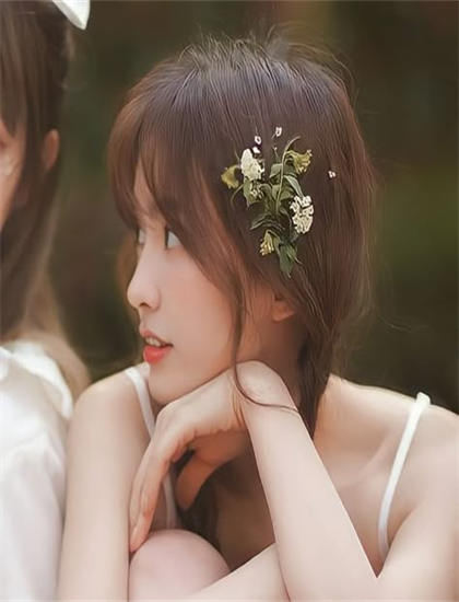 从表演艺术看《朱莉娅2021》：剪辑的节奏控制与叙事技巧 感受人物塑造的匠心