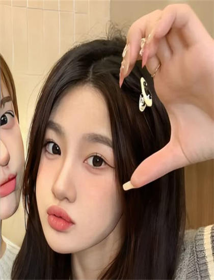 威尔逊美学价值主流分析典范式的：艺术美感与审美特征探讨